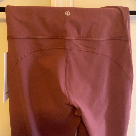 NWT LULULEMON GROOVE PANT SUPER HIGH RISE 💫 SMOKY RED 6 8 - Picture 3 of 4